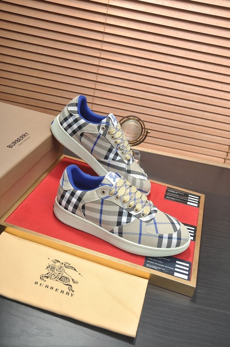 Burberry Low Shoes